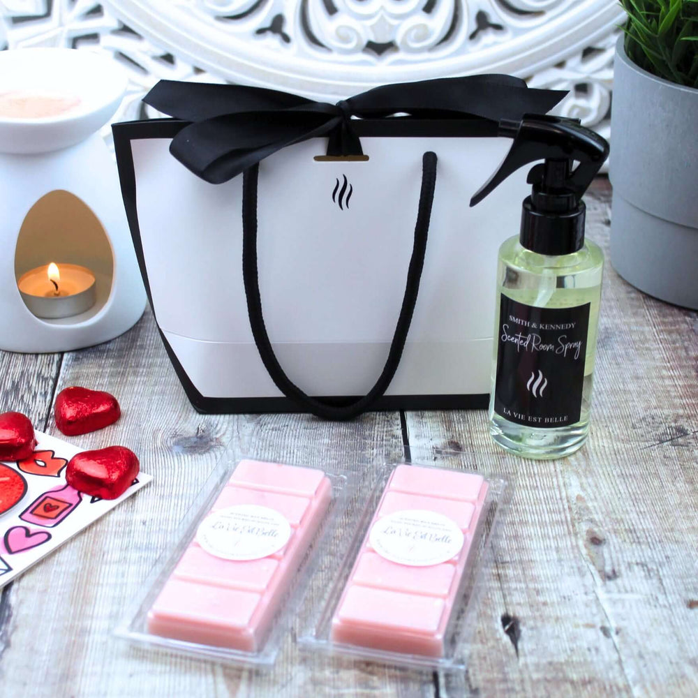 Room Spray & Wax Melt Gift Bag By Smith & Kennedy Scents Glasgow